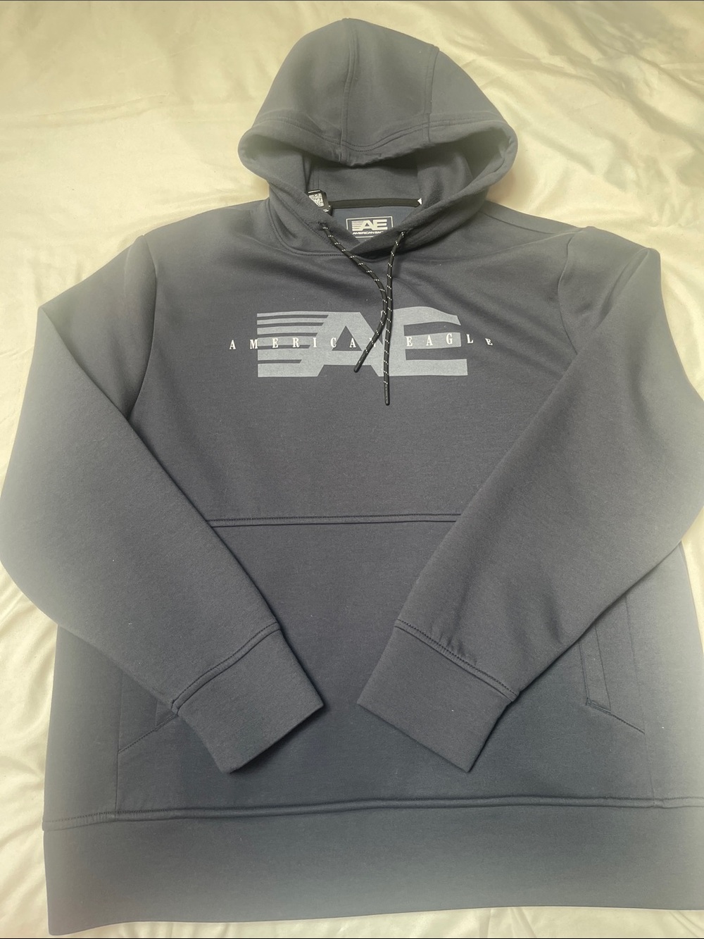 American Eagle Outfitters Men’s Pullover Hoodie